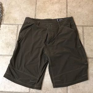 Kuhl Shorts men’s size 38 Great condition